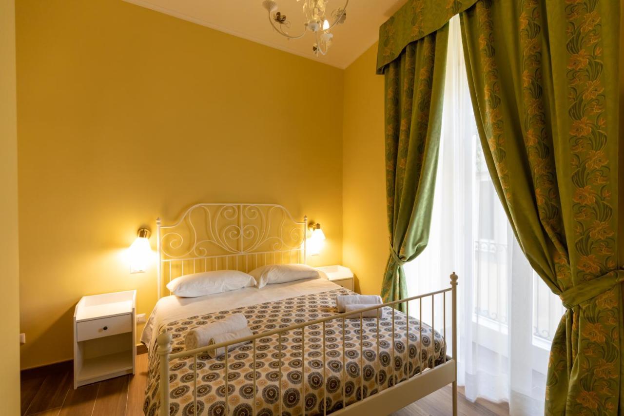 Palazzo Del Principe San Severo 3 Bedrooms & Terrace! نابولي المظهر الخارجي الصورة